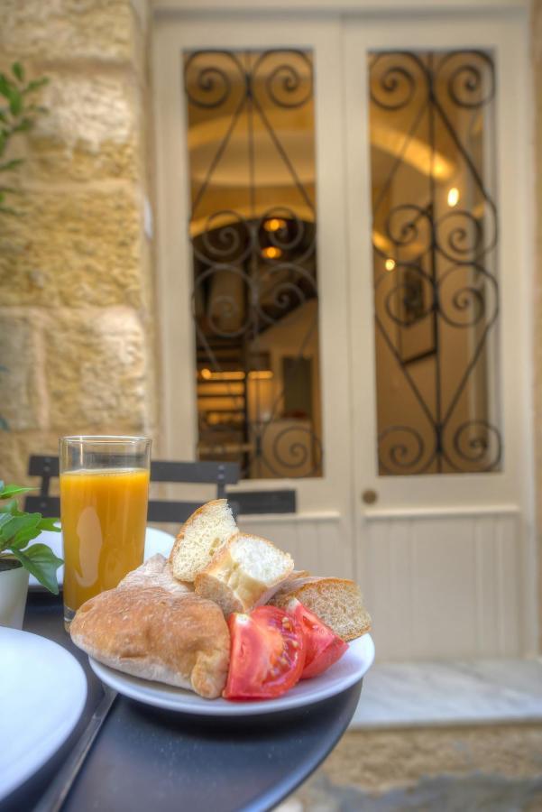 Cute And Modern Duplex Apartment In Ideal Location Rcas1-1 Valletta Exterior foto