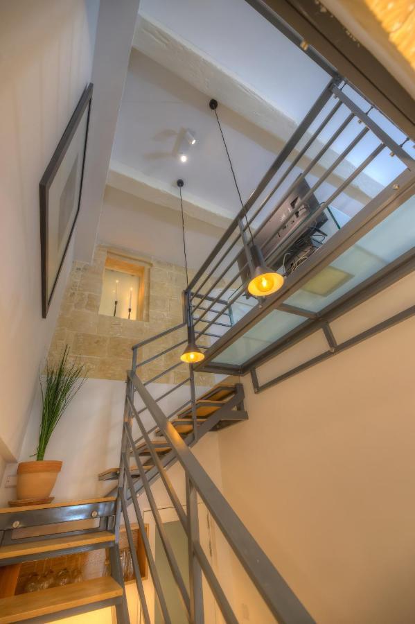 Cute And Modern Duplex Apartment In Ideal Location Rcas1-1 Valletta Exterior foto