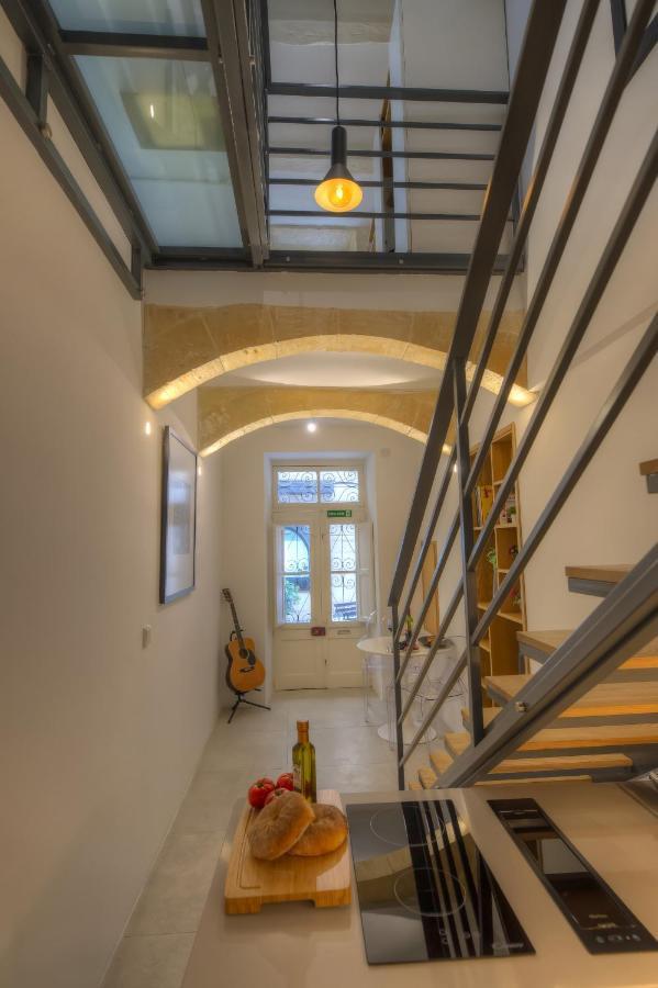 Cute And Modern Duplex Apartment In Ideal Location Rcas1-1 Valletta Exterior foto