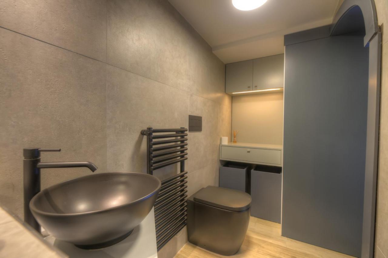 Cute And Modern Duplex Apartment In Ideal Location Rcas1-1 Valletta Exterior foto